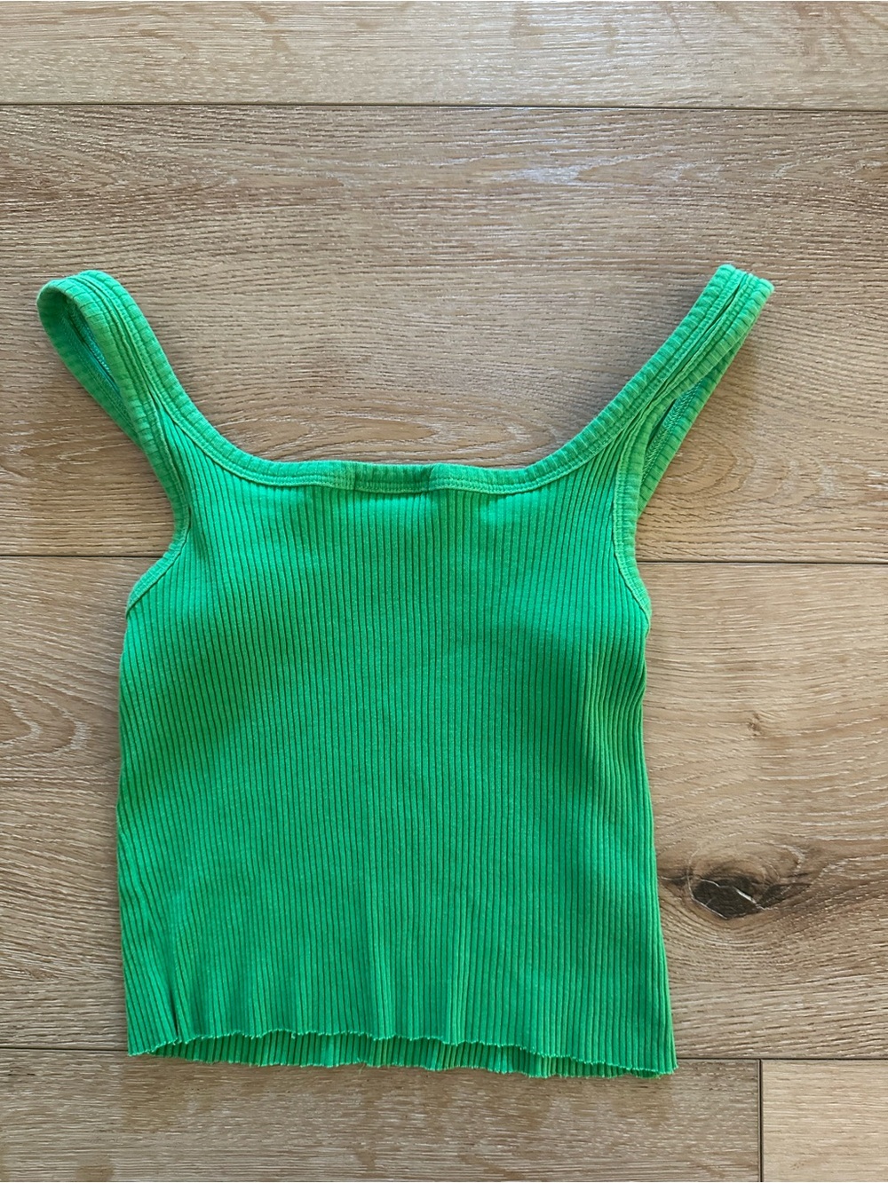 Large Theory Green Ribbed Tank Top - Picture 3 of 3